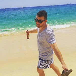 Meet your Posher, Jonathan